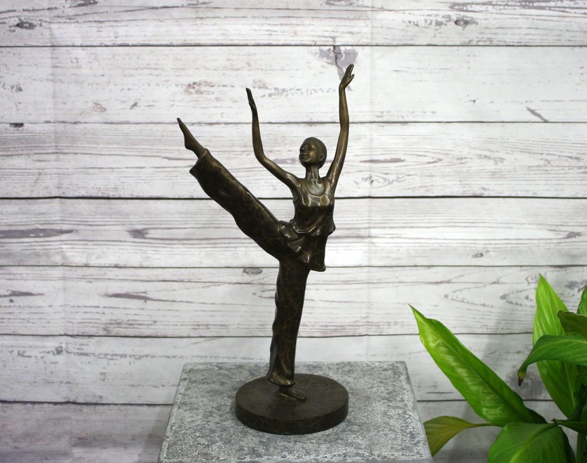 Bronzeskulpturen Skulptur Bronzefigur junge Tänzerin Ballerina von Bronzeskulpturen