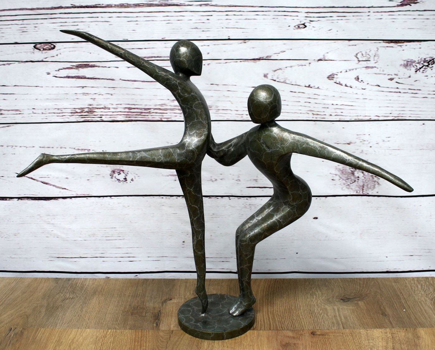 Bronzeskulpturen Skulptur Bronzefigur abstraktes Tanzpaar auf einer Standplatte von Bronzeskulpturen