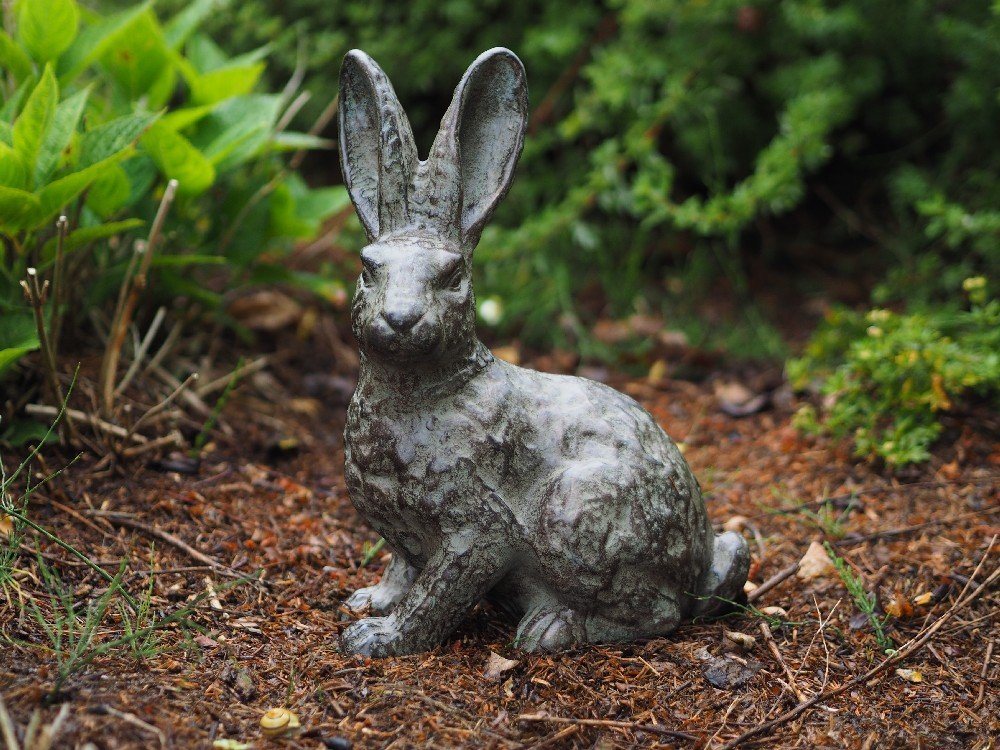 Bronzeskulpturen Skulptur Bronzefigur großer sitzender Hase von Bronzeskulpturen