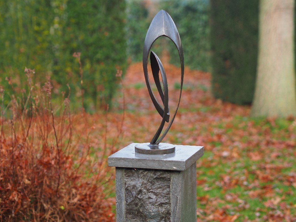 Bronzeskulpturen Skulptur Bronzefigur kleine Endless im modernen Stil Bronzeskulpturen Skulptur Bronzefigur kleine Endless im modernen Stil von Bronzeskulpturen
