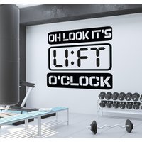 Lift O'clock Wandtatko Gym Wanddeko Sport Motivation Workout Wall Art Fitness Wandtattrudel Wandaufkleber Gym0065 von BrooklynStickerShop
