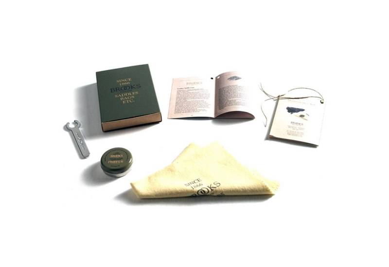 Brooks Reinigungs-Set von Brooks