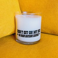 Einweihungsgeschenk | Lustige Kerze New Home Kerze| Neue Wohnung Geschenk Umzug Don't Setz Auf Meinem Bett in Deinem Äußeren Kleidung von BrowniePointsforYou