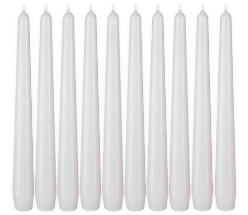 BRUBAKER Premium Spitzkerzen Weiß - 10 Stück - bis zu 7,5 Stunden Brenndauer pro Kerze - 24 cm Tafelkerzen Set für Kerzenständer und Kronleuchter - Leuchterkerzen Halterkerzen von BRUBAKER