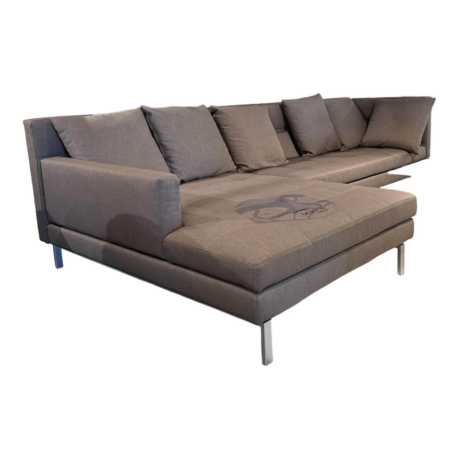 Ecksofa Amber Stoff 2467 0093 Gestell Kufe Eckig Mattchrom Lackiert Inkl Hocker von Brühl