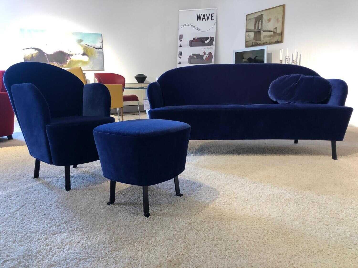 Garnitur Floret Stoff 4473 0067 Blau Fuß Flachstahl Schwarz Sofa Sessel Hocker von Brühl