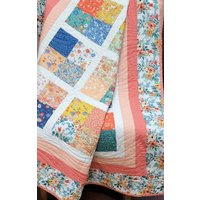 Frühling Blumen Print Quilt, Sommer Patchwork Floral Gesteppte Decke, Moderne Decke Crystal Manning Lady Bird Fabrics Quilt von BsQuiltShack