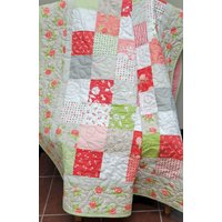 Frühlings-Blumen-Druck-Quilt, Sommer-Patchwork-Quilt, Gesteppte Decke Mit Blumenmuster, Moderne Wurf-Quilt, Corey Yoder Schöner Tag-stoff-Quilt von BsQuiltShack