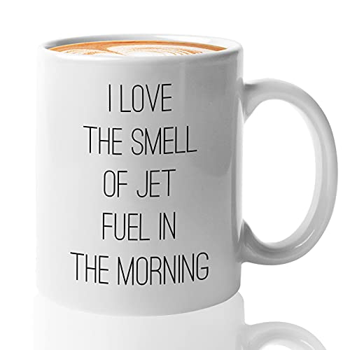Bubble Hugs Pilot-Kaffeetasse, 325 ml, "I Love The Smell Of Jet Fuel In The Morning Airplane Flights", Geschenk für Crew Captain Steward Stewardess Flughafen-Besetzung, Weiß von Bubble Hugs