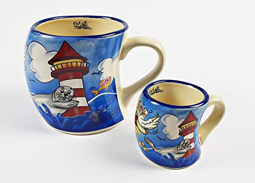 2er Set Moin Moin Becher + Mini Becher schiefe Tasse bauchig Robbe Leuchtturm Möwe Souvenir schräg von Buddel-Bini