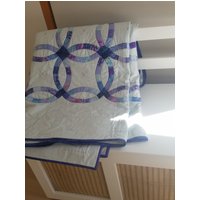 Doppel-Hochzeit-Ring-Bettdecke Quilt, Handgemachte Doppelbett Quilt Abdeckung, Patchwork Hochzeit Geschenk, Jubiläumsgeschenk von BuddingBudQuilts