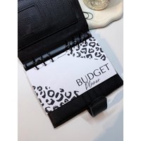 Finanzplaner - Budgetplaner Leo | Undatiert Matt Foliert A6 Finanzplaner - Budgetplaner Leo | Undatiert Matt Foliert A6 von BudgetDesignbyMelli