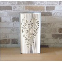 Herz Aus Ornamenten - Gefaltetes Buch // Buchfaltkunst Dekoration Buchdeko Muttertag Geschenk Herz Aus Ornamenten - Gefaltetes Buch // Buchfaltkunst Dekoration Buchdeko Muttertag Geschenk von Buechertruhe