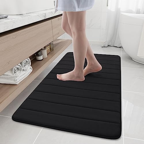 Buganda Memory Foam Badematte Teppich, Ultra Weich und Rutschfest Badezimmerteppiche, Wasser Absorbierend und Maschinenwaschbar Badteppich Läufer für Badezimmer, 61x119.4 cm, Schwarz von Buganda