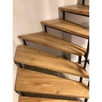 100% Customizable Wooden Step, Custom Solid Oak Stair Tread With Natural Edge Or Straight Edge, Oiled Staircase Step 100% Customizable Wooden Step, Custom Solid Oak Stair Tread With Natural Edge Or Straight Edge, Oiled Staircase Step von WoodYouAdore