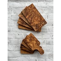 Olivenholz Schneidebrett, Olivenholzbretter Mit Griff, Servierbrett, Zwiebelbrett, Vesperbrett, Frühstücksbrettchen, Kräuterbrett von WoodYouAdore