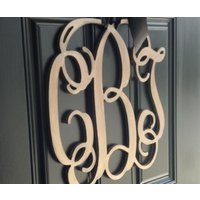 Personalisierte Holz Monogramm Buchstabe - Wandbehang Im Kursiven Stil Personalisierte Holz Monogramm Buchstabe - Wandbehang Im Kursiven Stil von Buildeez