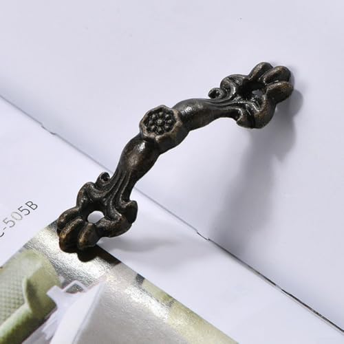 Bulevisiter Antike Schubladengriffe aus Bronze-Zinklegierung, Schrank-Hardware-Griffe für Schmuckschatulle, Kleiderschrank, Möbel, dekorativer Griff, 10 Stück mit Schrauben Bulevisiter Antike Schubladengriffe aus Bronze-Zinklegierung, Schrank-Hardware-Griffe für Schmuckschatulle, Kleiderschrank, Möbel, dekorativer Griff, 10 Stück mit Schrauben von Bulevisiter