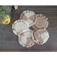 Set Von 5 Makramee Untersetzer |Made To Order| Handgemachte Muster Für Tassen, Getränke, Dekoration, Pflanze, Topf, Matte, Baumwolle Boho Bohem Style von BulutyShop