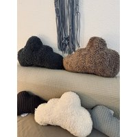 Wolkenkissen Teddyplüsch Div. Farben , Kuschelkissen , Reisekissen, Babykissen, Geschenkzurgeburt, Kinderzimmer Kissen Wolkenkissen Teddyplüsch Div. Farben , Kuschelkissen , Reisekissen, Babykissen, Geschenkzurgeburt, Kinderzimmer Kissen von BumbisBySabrina