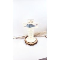 Personalisiertes Taufkreuz Mit Süßem Fisch Aus Holz Auf Wunsch Name Taufdatum Und Taufspruch Graviert Als Geschenk Zur Taufe Für Kinder von BuntesBienchen
