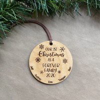 Weihnachten Als Ornament Für Immer, Personalisiertes Adoptionsgeschenk, Geschenk Adoption Ornament, Gemischte Familie von BurkDesignCompany