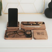 Monogramm Schreibtisch Organizer. Geschenk Für Ihn. Schreibtischzubehör Aus Holz. Valentinstag Geschenke Mann. Personalisierte Herrengeschenke von BusyPuzzle