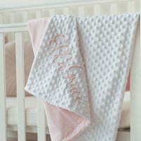 Neugeborenen Baby Mädchen Decke, Personalisierte Minky Decke Mit Namen, Stickerei Swaddle Decken, Babyparty Geschenk von BusyPuzzle