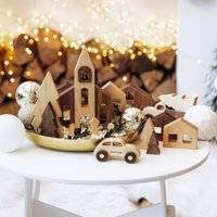 Weihnachtsdorf, Feiertagsdekor, Wiederverwendbare Weihnachtsdekoration, Hölzerne Dorfhäuser, Weihnachtsverzierungen 2023, Familienweihnachtsgeschenke von BusyPuzzle