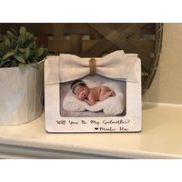 Patin Vorschlag Geschenk Rustikaler Fotorahmen Mit Schleife Patin Vorschlag Geschenk Rustikaler Fotorahmen Mit Schleife von ButterLu