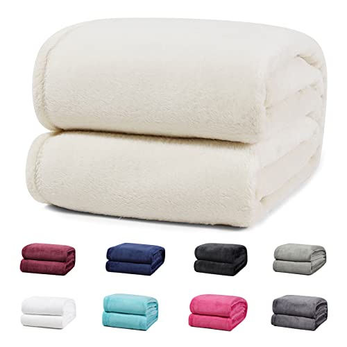 Flauschige Kuscheldecke XXL 220x240 cm Fleece-Decke Super Flausch 1385 Gramm Überwurf Sofadecke Tagesdecke Wohndecke Wohnzimmerdecke Sofaüberwurf Uni Einfarbig, Farbe Beige Flauschige Kuscheldecke XXL 220x240 cm Fleece-Decke Super Flausch 1385 Gramm Überwurf Sofadecke Tagesdecke Wohndecke Wohnzimmerdecke Sofaüberwurf Uni Einfarbig, Farbe Beige von Buymax