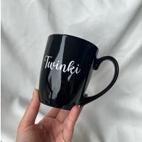 Gestalten Sie Ihre Eigene Schwarze Tasse Gestalten Sie Ihre Eigene Schwarze Tasse von ByCreamAndSugar