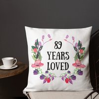 89 Jahre Geliebt, Alte Weibliche Geschenke, 89. Geburtstagsgeschenke Für Frauen, Und Fabelhaft, Geburtstagsgeschenkideen, Oma Personalisierte von ByHandcraft