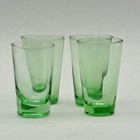 Art Deco Likör/Schnapsgläser Set 4 Stk Grünes Press Glas Um 1930 Bis 1940 von ByNilShop