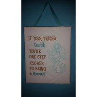 Wenn Ihre Oberschenkel Mermaid-Wand-Dekor Berühren - Bestickt Wandkunst Strand-Dekor von ByTheSeashoreDecor