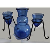 Einzigartiges Weinglas/Karaffe Set Blaues Kunstglas Signiert Mcewen von ByronsResale