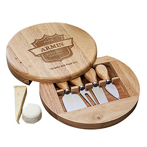 CADEAUX.COM Käse-Set mit Käsemessern, personalisiert Papa der König der Käse - Runde Käseplatte aus Holz mit 4 Messern von CADEAUX.COM