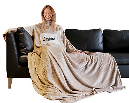 CADEAUX.COM Kuscheldecke mit Ärmeln - personalisiert mit Vornamen - TV-Decke, 210 x 152 cm XL - Personalisierbares Geschenk von CADEAUX.COM