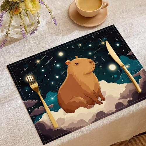 Cartoon Capybara Tischsets Weltraum Wolken Waschbar Stoff Dekoration Tischsets Platzset Tischdekorations Digitaldruck Platzsets für Küche 45 x 30 cm 4 Stück von CAEITLRSO
