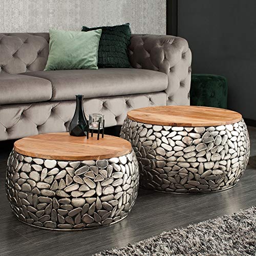 CAGÜ 2er Set Couchtische Ravenna Silber Mangoholz mit Metallplättchen im Mosaik-Design handgefertigt 65cm/55cm von CAGÜ