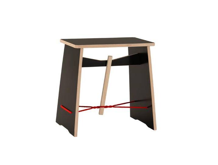 Nils Holger Moormann Sitzhocker Strammer Max schwarz, Designer Max Frommeld, 43x44x30 cm von CAIRO