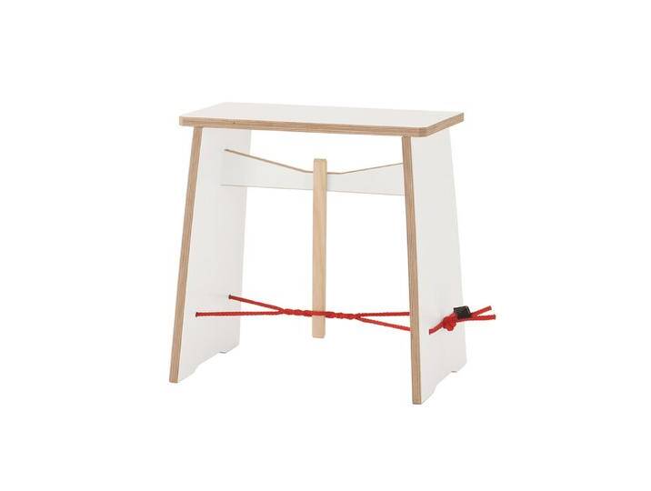 Nils Holger Moormann Sitzhocker Strammer Max weiß, Designer Max Frommeld, 43x44x30 cm von CAIRO