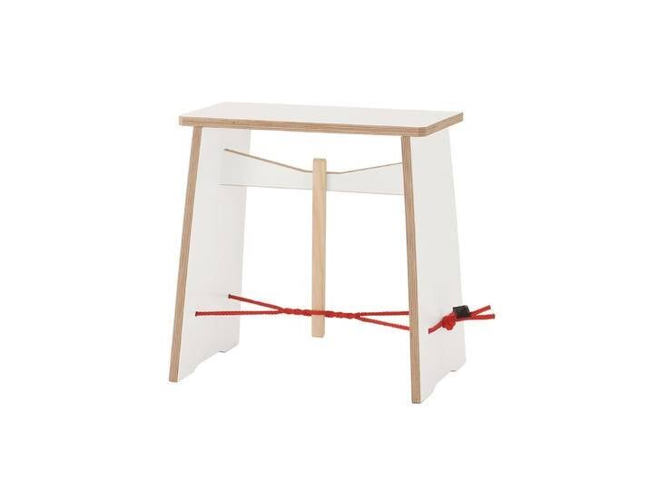 Nils Holger Moormann Taburett Strammer Max weiß, Designer Max Frommeld, 43x44x30 cm von CAIRO