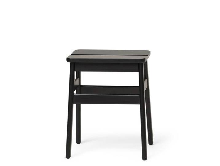 Taburett Angle Form and Refine braun, Designer Herman Studio, 45x38x32.2 cm; Sitz 24 cm Taburett Angle Form and Refine braun, Designer Herman Studio, 45x38x32.2 cm; Sitz 24 cm von CAIRO