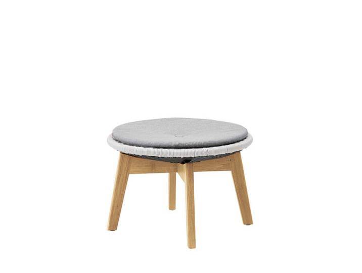 Taburett Peacock Cane-line braun, Designer Johannes Foersom & Peter Hiort-Lorenzen, 40x60x60 cm von CAIRO