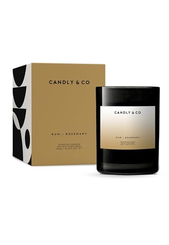 Candly&Co No. 2 Rum-Rosmarin/Luxury Duftkerze/ 100% Soya/Rauchglas/Docht aus Baumwolle/ 250g/ Rum, Rosmarin, Veilchen, Jasmin, Sandelholz, Virginia-Wacholder/Handgefertigt in der EU Candly&Co No. 2 Rum-Rosmarin/Luxury Duftkerze/ 100% Soya/Rauchglas/Docht aus Baumwolle/ 250g/ Rum, Rosmarin, Veilchen, Jasmin, Sandelholz, Virginia-Wacholder/Handgefertigt in der EU von CANDLY & CO