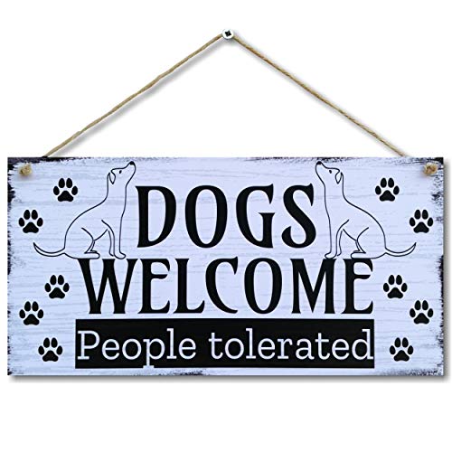 CARISPIBET Lustiges Schild mit Aufschrift "Dogs Welcome" für Haustiere, 15,2 x 30,5 cm von CARISPIBET