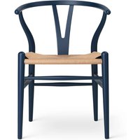 Stuhl CH24 Wishbone Chair soft blue von CARL HANSEN & SØN