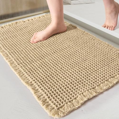 Rutschfester, weicher Badezimmerteppich: waschbare Badematte, schnell trocknend und stilvoll mit Quasten!(A) von CARMOTTER