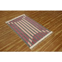 Grüner Baumwollteppich Handgefertigter Teppich Gartenmatte Küchen-Esszimmerteppich in Sondergröße 4x6 6x9 8x10 Fuß Grüner Baumwollteppich Handgefertigter Teppich Gartenmatte Küchen-Esszimmerteppich in Sondergröße 4x6 6x9 8x10 Fuß von CASAVANIHOMES